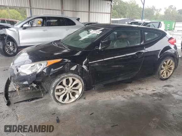 ✅ 2013 Hyundai Veloster w/Black Int • VIN: KMHTC6AD2DU144071 • Lot: 72929934. Wystawiony na Copart z przebiegiem 149 120 mil. Bezpłatny archiwum sprzedaży aukcyjnych z USA i szczegółowy raport historii pojazdu na DreamBid. Zdjęcie 1.