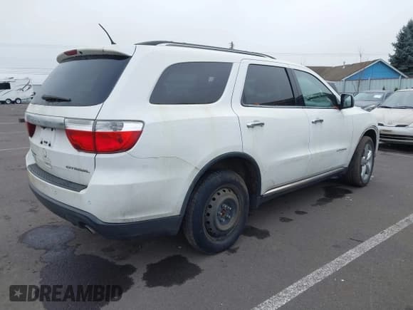 ✅ 2013 Dodge Durango Citadel • VIN: 1C4RDJEG0DC562928 • Lot: 43750018. Listed on IAAI with 161,794 mi. Free auction sales archive from the USA and detailed vehicle history report at DreamBid. Image 4.