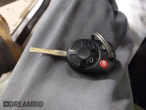 ✅ 2012 Ford Focus SE • VIN: 1FAHP3F21CL301085 • Lot: 42321328. Listed on IAAI with 157,818 mi. Free auction sales archive from the USA and detailed vehicle history report at DreamBid. Image 11.