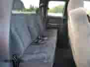 ✅ 2000 Chevrolet Silverado 1500 LT • VIN: 2GCEK19T9Y1375842 • Lot: 64787384. Wystawiony na Copart z przebiegiem 242 729 mil mil. Skorzystaj z bezpłatnego archiwum sprzedaży aukcyjnych z USA i zobacz szczegółowy raport historii pojazdu na DreamBid. Zdjęcie 10.