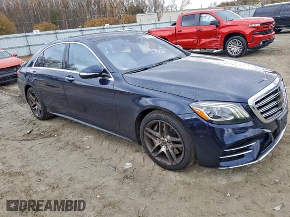 ✅ 2018 Mercedes-Benz S 560 • VIN: WDDUG8GB4JA404990 • Lot: 93807095. Listed on Copart with 69,765 mi. Free auction sales archive from the USA and detailed vehicle history report at DreamBid. Image 4.