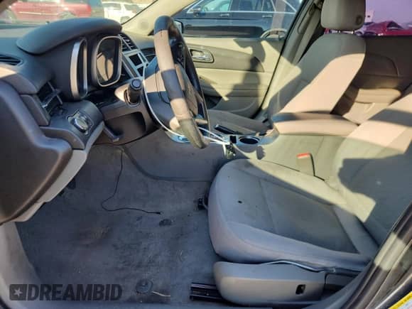 2015 Chevrolet Malibu LS с VIN 1G11B5SL5FF344621, выставлен на аукционе Copart как лот 86620095 с пробегом 129 354 миль миль и Списание • Salvage title. История ставок и продаж доступна на DreamBid. Изображение 7.