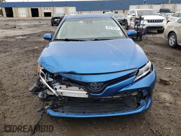 ✅ 2020 Toyota Camry Hybrid LE • VIN: 4T1C31AK0LU017206 • Лот: 85416255. Опубликован ранее на Copart с пробегом 92 077 миль. Бесплатный доступ к архиву аукционных продаж из США и подробный отчёт об истории автомобиля на DreamBid. Изображение 5.