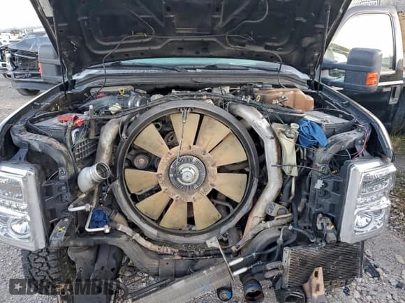 ✅ 2008 Ford F-350 XL • VIN: 1FTWW33R48EA05561 • Lot: 93688265. Wystawiony na Copart z przebiegiem 125 670 mil. Bezpłatny archiwum sprzedaży aukcyjnych z USA i szczegółowy raport historii pojazdu na DreamBid. Zdjęcie 11.