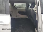 ✅ 2021 Chrysler Pacifica Touring L • VIN: 2C4RC1BG5MR585023 • Lot: 90509065. Wystawiony na Copart z przebiegiem 91 780 mil. Bezpłatny archiwum sprzedaży aukcyjnych z USA i szczegółowy raport historii pojazdu na DreamBid. Zdjęcie 11.