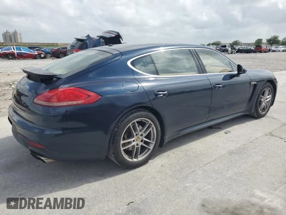 ✅ 2014 Porsche Panamera 4S Executive • VIN: WP0BB2A78EL063881 • Lot: 51695035. Listed on Copart with 156,565 mi. Free auction sales archive from the USA and detailed vehicle history report at DreamBid. Image 3.
