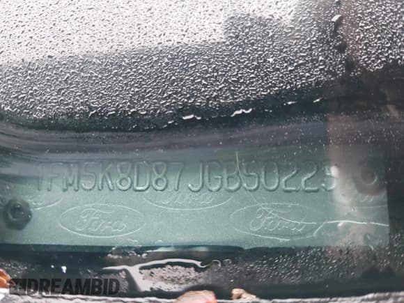 ✅ 2018 Ford Explorer XLT • VIN: 1FM5K8D87JGB50223 • Lot: 43703413. Wystawiony na IAAI z przebiegiem 72 438 mil. Bezpłatny archiwum sprzedaży aukcyjnych z USA i szczegółowy raport historii pojazdu na DreamBid. Zdjęcie 17.