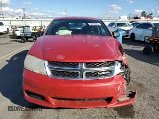 ✅ 2012 Dodge Avenger SE • VIN: 1C3CDZAB6CN185463 • Lot: 80276324. Wystawiony na Copart z przebiegiem 189 416 mil. Bezpłatny archiwum sprzedaży aukcyjnych z USA i szczegółowy raport historii pojazdu na DreamBid. Zdjęcie 5.