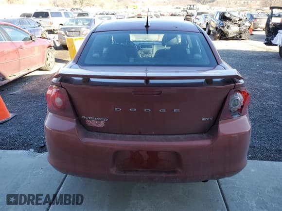 ✅ 2012 Dodge Avenger SXT • VIN: 1C3CDZCB2CN227737 • Лот: 42543125. Опубликован ранее на Copart с пробегом 124 769 миль. Бесплатный доступ к архиву аукционных продаж из США и подробный отчёт об истории автомобиля на DreamBid. Изображение 6.