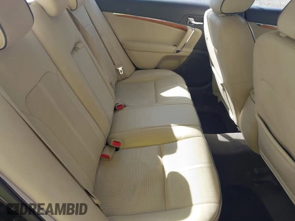 ✅ 2010 Lincoln MKZ • VIN: 3LNHL2JC5AR640474 • Lot: 42250379. Wystawiony na IAAI z przebiegiem 163 398 mil. Bezpłatny archiwum sprzedaży aukcyjnych z USA i szczegółowy raport historii pojazdu na DreamBid. Zdjęcie 8.