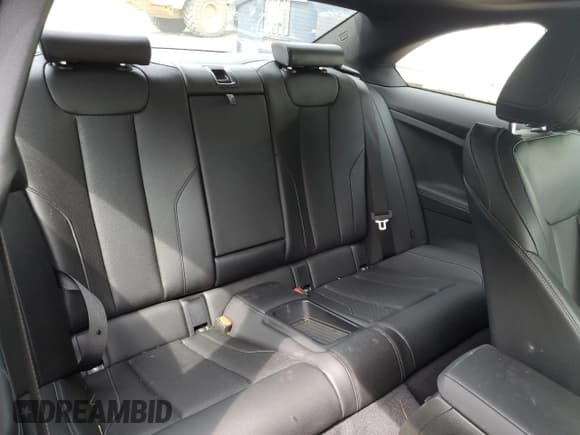 ✅ 2023 BMW 2 Series M240i xDrive • VIN: 3MW53CM09P8D65671 • Лот: 63616295. Опубликован ранее на Copart с пробегом 19 203 миль. Бесплатный доступ к архиву аукционных продаж из США и подробный отчёт об истории автомобиля на DreamBid. Изображение 10.