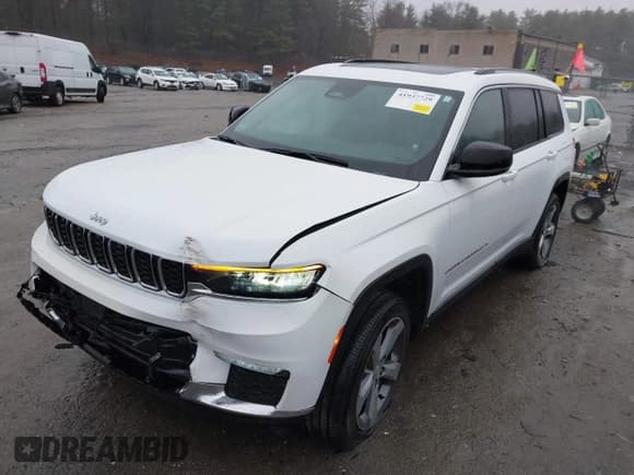 ✅ 2022 Jeep Grand Cherokee Limited • VIN: 1C4RJKBG5N8545372 • Lot: 41937729. Listed on IAAI with 32,364 mi. Free auction sales archive from the USA and detailed vehicle history report at DreamBid. Image 2.