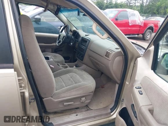 ✅ 2002 Ford Explorer XLT • VIN: 1FMZU73EX2ZA92143 • Лот: 42345344. Опубликован ранее на IAAI с пробегом Не указан. Бесплатный доступ к архиву аукционных продаж из США и подробный отчёт об истории автомобиля на DreamBid. Изображение 5.