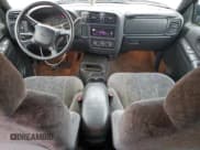 ✅ 2001 Chevrolet S-10 LS • VIN: 1GCDT13W31K154495 • Лот: 50442085. Опубликован ранее на Copart с пробегом 153 728 миль. Бесплатный доступ к архиву аукционных продаж из США и подробный отчёт об истории автомобиля на DreamBid. Изображение 8.