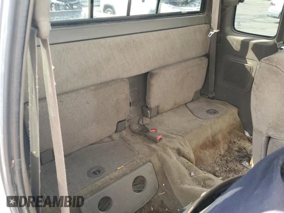 ✅ 1999 Toyota Tacoma • VIN: 4TAWN72N3XZ528677 • Lot: 86716325. Listed on Copart with 196,887 mi. Free auction sales archive from the USA and detailed vehicle history report at DreamBid. Image 10.