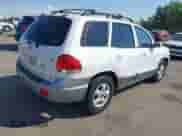 2005 Hyundai Santa Fe GLS z VIN KM8SC73E75U968818, wystawiony jako IAAI lot #43040301 z przebiegiem 200 279 mil mil oraz . Historia ofert i sprzedaży dostępna na DreamBid. Obrazek 4.