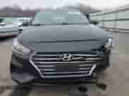 2020 Hyundai Accent SE z VIN 3KPC24A66LE113688, wystawiony jako Copart lot #41062064 z przebiegiem 53 562 mil mil oraz . Historia ofert i sprzedaży dostępna na DreamBid. Obrazek 5.