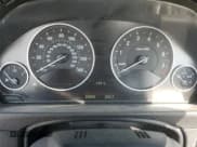 ✅ 2015 BMW 4 Series 428i • VIN: WBA3V5C5XFP751736 • Lot: 89440645. Wystawiony na Copart z przebiegiem 64 903 mil. Bezpłatny archiwum sprzedaży aukcyjnych z USA i szczegółowy raport historii pojazdu na DreamBid. Zdjęcie 9.