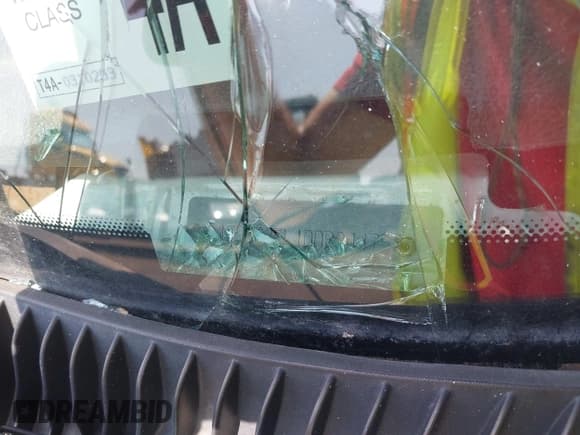 ✅ 2013 Ford E-Series Commercial • VIN: 1FDSE3EL1DDB34475 • Lot: 42700692. Listed on IAAI with 45,309 mi. Free auction sales archive from the USA and detailed vehicle history report at DreamBid. Image 9.