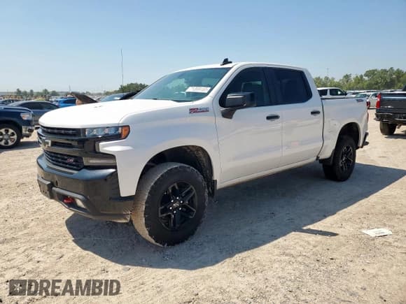 ✅ 2021 Chevrolet Silverado 1500 LT Trail Boss • VIN: 1GCPYFEL8MZ315384 • Lot: 71369185. Wystawiony na Copart z przebiegiem 110 053 mil. Bezpłatny archiwum sprzedaży aukcyjnych z USA i szczegółowy raport historii pojazdu na DreamBid. Zdjęcie 1.