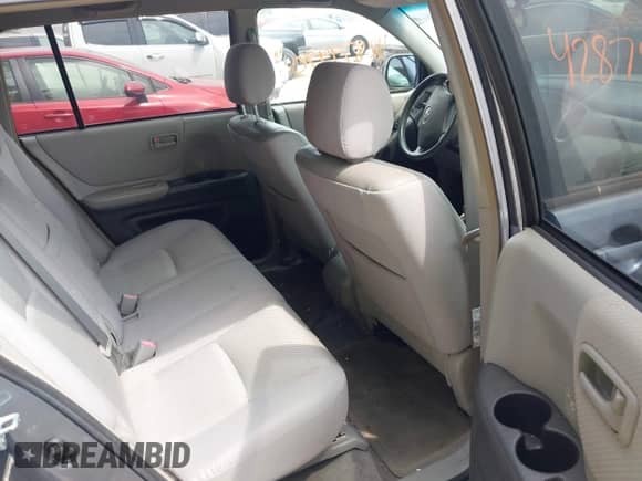 2004 Toyota Highlander с VIN JTEGD21A440104188, выставлен на аукционе IAAI как лот 42879990 с пробегом 141 542 миль миль и . История ставок и продаж доступна на DreamBid. Изображение 8.