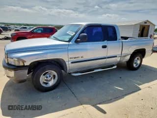 ✅ 2001 Dodge 1500 • VIN: 3B7HC13Z61G766077 • Лот: 64002995. Опубликован ранее на Copart с пробегом 192 205 миль. Бесплатный доступ к архиву аукционных продаж из США и подробный отчёт об истории автомобиля на DreamBid. Изображение 1.