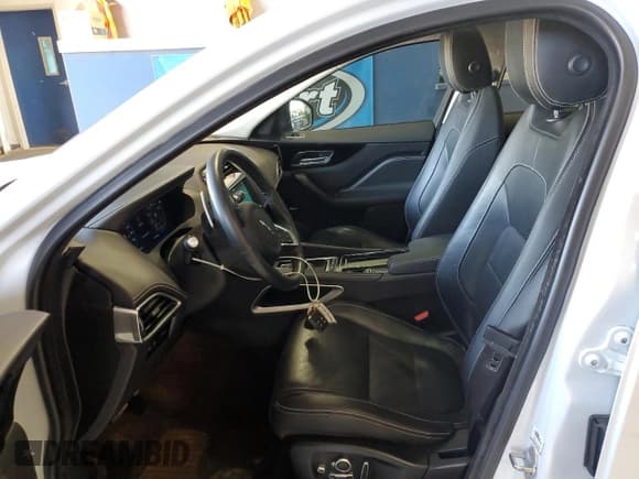 ✅ 2020 Jaguar F-Pace 25t R-Sport • VIN: SADCL2FX2LA662749 • Лот: 77574524. Опубликован ранее на Copart с пробегом 50 011 миль. Бесплатный доступ к архиву аукционных продаж из США и подробный отчёт об истории автомобиля на DreamBid. Изображение 7.