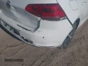 ✅ 2015 Volkswagen Golf SEL Premium • VIN: WVWPP7AU5FW902914 • Lot: 43205054. Wystawiony na IAAI z przebiegiem 83 695 mil. Bezpłatny archiwum sprzedaży aukcyjnych z USA i szczegółowy raport historii pojazdu na DreamBid. Zdjęcie 6.