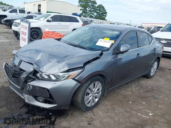 ✅ 2022 Nissan Sentra S • VIN: 3N1AB8BV0NY276183 • Лот: 42718154. Опубликован ранее на IAAI с пробегом 83 719 миль. Бесплатный доступ к архиву аукционных продаж из США и подробный отчёт об истории автомобиля на DreamBid. Изображение 2.