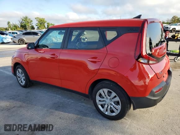 ✅ 2022 Kia Soul LX • VIN: KNDJ23AU9N7161558 • Lot: 90483465. Wystawiony na Copart z przebiegiem 137 578 mil. Bezpłatny archiwum sprzedaży aukcyjnych z USA i szczegółowy raport historii pojazdu na DreamBid. Zdjęcie 2.