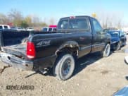 ✅ 2000 Ford F-350 XL • VIN: 1FTSF31FXYEB68772 • Лот: 43580505. Опубликован ранее на IAAI с пробегом 203 362 миль. Бесплатный доступ к архиву аукционных продаж из США и подробный отчёт об истории автомобиля на DreamBid. Изображение 4.