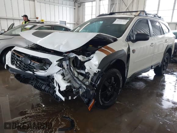 ✅ 2023 Subaru Outback Wilderness • VIN: 4S4BTGUD0P3176279 • Lot: 43551184. Listed on IAAI with 33,297 mi. Free auction sales archive from the USA and detailed vehicle history report at DreamBid. Image 17.