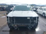 ✅ 2018 Chevrolet Silverado 1500 LT • VIN: 3GCUKREC0JG351992 • Lot: 43759763. Wystawiony na IAAI z przebiegiem 108 852 mil. Bezpłatny archiwum sprzedaży aukcyjnych z USA i szczegółowy raport historii pojazdu na DreamBid. Zdjęcie 6.
