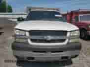 2004 Chevrolet Silverado 3500 LT с VIN 1GCJC33264F266443, выставлен на аукционе Copart как лот 60570925 с пробегом Не указан миль и Чистый • Clean title. История ставок и продаж доступна на DreamBid. Изображение 5.