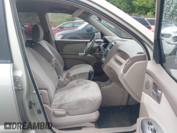 ✅ 2007 Kia Sportage LX • VIN: KNDJE723677332922 • Лот: 42255864. Опубликован ранее на IAAI с пробегом 194 622 миль. Бесплатный доступ к архиву аукционных продаж из США и подробный отчёт об истории автомобиля на DreamBid. Изображение 5.