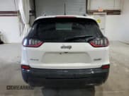 ✅ 2019 Jeep Cherokee Latitude Plus • VIN: 1C4PJMLB7KD212678 • Lot: 70056265. Wystawiony na Copart z przebiegiem 52 253 mil. Bezpłatny archiwum sprzedaży aukcyjnych z USA i szczegółowy raport historii pojazdu na DreamBid. Zdjęcie 6.