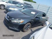 ✅ 2017 Nissan Altima SV • VIN: 1N4AL3AP0HC201437 • Lot: 43023987. Listed on IAAI with 211,101 mi. Free auction sales archive from the USA and detailed vehicle history report at DreamBid. Image 2.