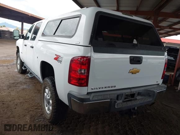 ✅ 2013 Chevrolet Silverado 2500HD LT • VIN: 1GC1KXCG3DF155614 • Лот: 43762478. Опубликован ранее на IAAI с пробегом 100 627 миль. Бесплатный доступ к архиву аукционных продаж из США и подробный отчёт об истории автомобиля на DreamBid. Изображение 3.