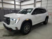 ✅ 2024 GMC Acadia AWD AT4 • VIN: 1GKENPKS1RJ163766 • Lot: 82437144. Wystawiony na Copart z przebiegiem 4 320 mil. Bezpłatny archiwum sprzedaży aukcyjnych z USA i szczegółowy raport historii pojazdu na DreamBid. Zdjęcie 1.