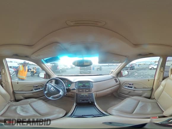 ✅ 2005 Honda Pilot EX-L • VIN: 5FNYF18555B043197 • Lot: 92241975. Wystawiony na Copart z przebiegiem 142 436 mil. Bezpłatny archiwum sprzedaży aukcyjnych z USA i szczegółowy raport historii pojazdu na DreamBid. Zdjęcie 15.