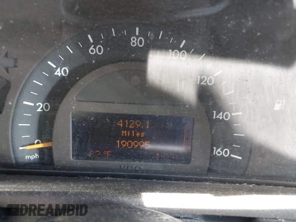 ✅ 2004 Mercedes-Benz C 230 Kompressor • VIN: WDBRF40J74F525595 • Lot: 41878522. Wystawiony na IAAI z przebiegiem 190 995 mil. Bezpłatny archiwum sprzedaży aukcyjnych z USA i szczegółowy raport historii pojazdu na DreamBid. Zdjęcie 7.