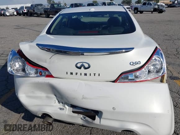 ✅ 2014 Infiniti Q60 Journey • VIN: JN1CV6EK0EM111064 • Lot: 43819034. Wystawiony na IAAI z przebiegiem 82 610 mil. Bezpłatny archiwum sprzedaży aukcyjnych z USA i szczegółowy raport historii pojazdu na DreamBid. Zdjęcie 6.