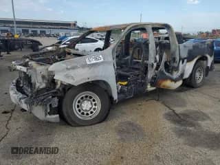 2019 Chevrolet Silverado 1500 Work Truck z VIN 1GCRYAEH6KZ310236, wystawiony jako Copart lot #67710625 z przebiegiem Nie podano mil oraz Szkoda całkowita • Salvage title. Historia ofert i sprzedaży dostępna na DreamBid. Obrazek 1.
