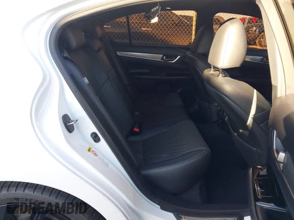 ✅ 2015 Lexus GS 350 • VIN: JTHBE1BL6FA011674 • Lot: 40991163. Listed on IAAI with 111,359 mi. Free auction sales archive from the USA and detailed vehicle history report at DreamBid. Image 8.