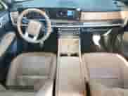 2024 Hyundai Santa Fe Limited z VIN 5NMP44GL9RH015474, wystawiony jako Copart lot #88275885 z przebiegiem 39 249 mil mil oraz Szkoda całkowita • Salvage title. Historia ofert i sprzedaży dostępna na DreamBid. Obrazek 8.