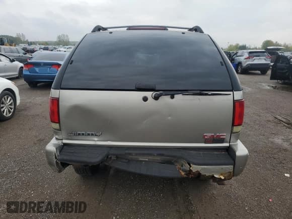 ✅ 2005 GMC Jimmy • VIN: 1GKCT18X25K109586 • Lot: 83811065. Listed on Copart with 150,043 mi. Free auction sales archive from the USA and detailed vehicle history report at DreamBid. Image 6.