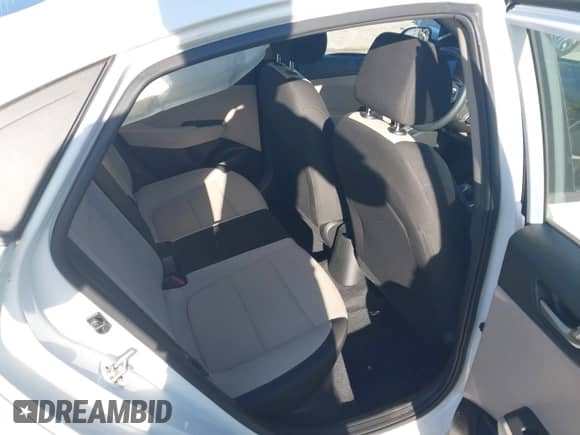 2019 Hyundai Accent SE z VIN 3KPC24A30KE042153, wystawiony jako IAAI lot #43367466 z przebiegiem 114 895 mil mil oraz . Historia ofert i sprzedaży dostępna na DreamBid. Obrazek 8.