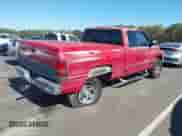 2000 Dodge 1500 z VIN 1B7HF13Y6YJ102207, wystawiony jako IAAI lot #43506519 z przebiegiem 144 023 mil mil oraz . Historia ofert i sprzedaży dostępna na DreamBid. Obrazek 4.