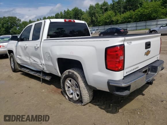✅ 2015 Chevrolet Silverado 1500 LT • VIN: 1GCRCREC0FZ259842 • Лот: 60178023. Опубликован ранее на Copart с пробегом Не указан. Бесплатный доступ к архиву аукционных продаж из США и подробный отчёт об истории автомобиля на DreamBid. Изображение 2.