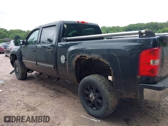 ✅ 2011 Chevrolet Silverado 2500HD LT • VIN: 1GC1KXCG4BF250762 • Лот: 42754053. Опубликован ранее на IAAI с пробегом 137 841 миль. Бесплатный доступ к архиву аукционных продаж из США и подробный отчёт об истории автомобиля на DreamBid. Изображение 15.